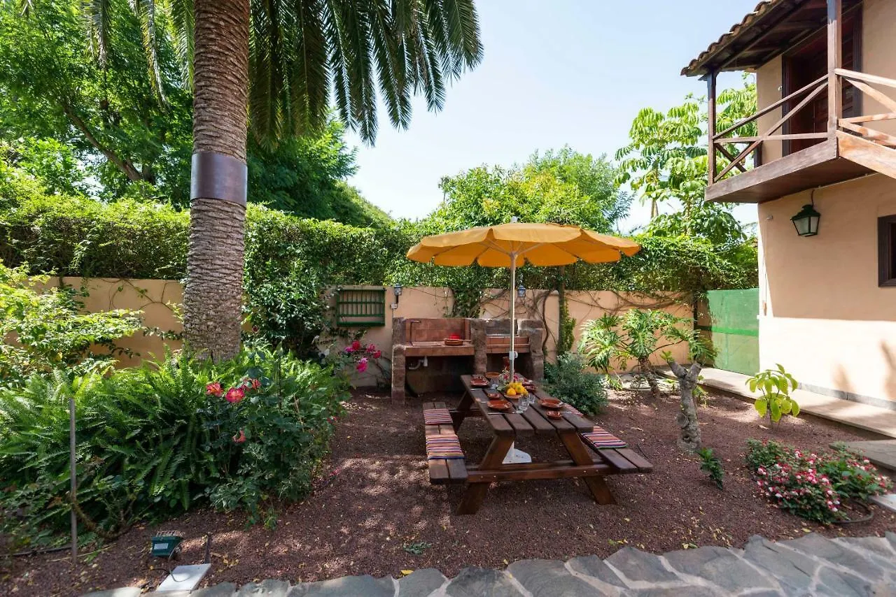 Rincón de los Abanes - Finca Casa Jardín-VV La Laguna  España